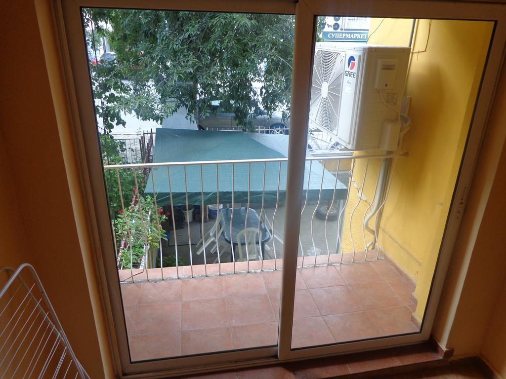 Prometei Hotel Burgas City Eksteriør billede